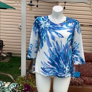 COPY - - Alfred Dunner. Blue print top. Pl.